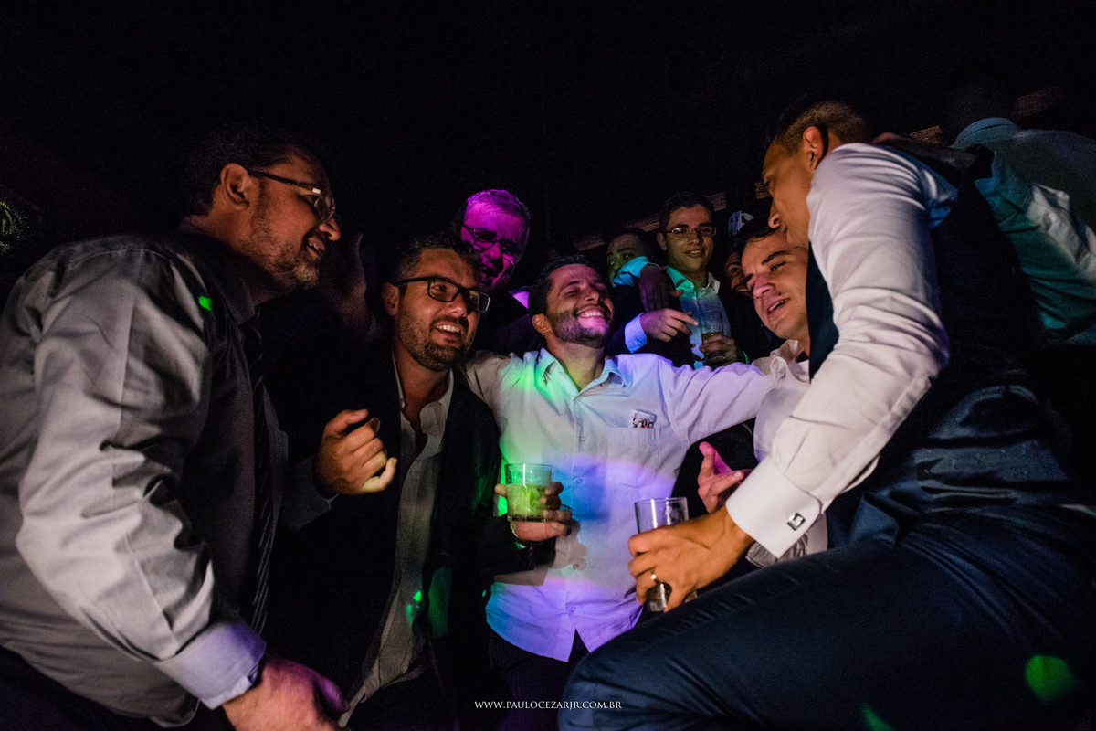 Casamento;noiva;noivo;SãoPaulo;ar livre;decoração;assessoria;rústico;padrinhos, madrinhas;fotógrafo;fotografia;wedding;fotos;espaço;buffet;banda;fornecedores; sitiosaojorge; São; Jorge; ludmilagusmao; odeondecor