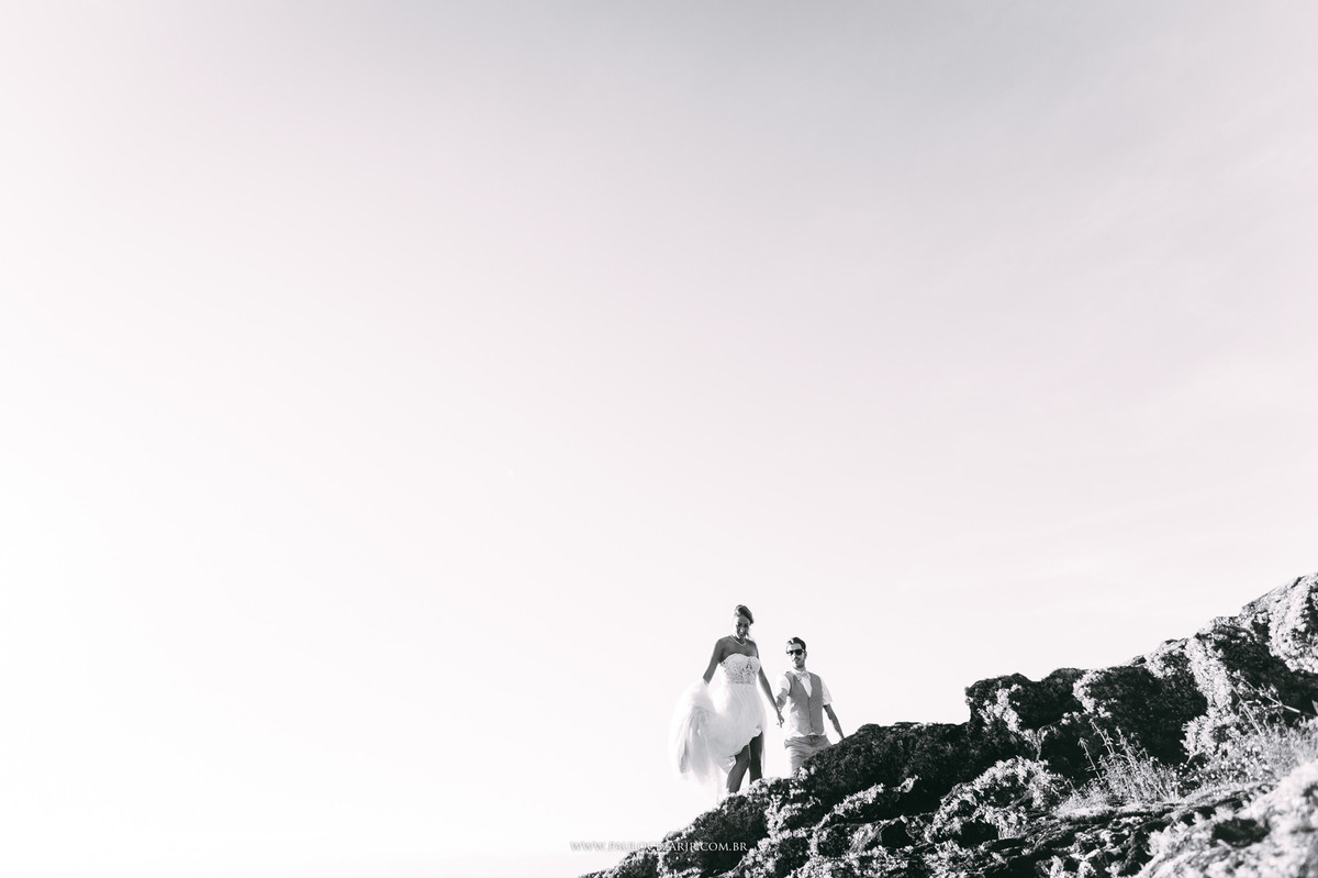 Casamento;noiva;noivo;SãoPaulo;ar livre;decoração;assessoria;rústico;padrinhos, madrinhas;fotógrafo;fotografia;wedding;fotos;espaço;buffet;banda;fornecedores;campos do jordão; camposdojordao; ensaio; prewedding; trashthedress;por-do-sol;