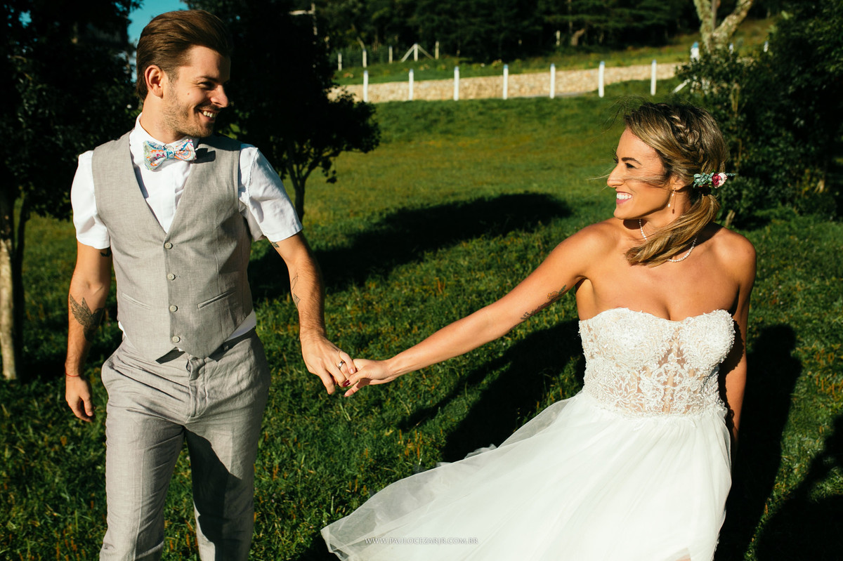 Casamento;noiva;noivo;SãoPaulo;ar livre;decoração;assessoria;rústico;padrinhos, madrinhas;fotógrafo;fotografia;wedding;fotos;espaço;buffet;banda;fornecedores;campos do jordão; camposdojordao; ensaio; prewedding; trashthedress;por-do-sol;