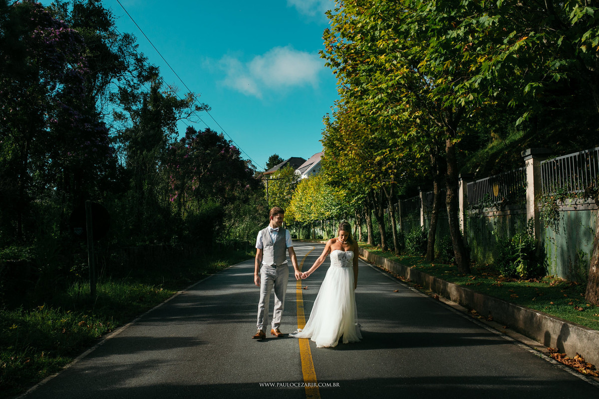 Casamento;noiva;noivo;SãoPaulo;ar livre;decoração;assessoria;rústico;padrinhos, madrinhas;fotógrafo;fotografia;wedding;fotos;espaço;buffet;banda;fornecedores;campos do jordão; camposdojordao; ensaio; prewedding; trashthedress;por-do-sol;