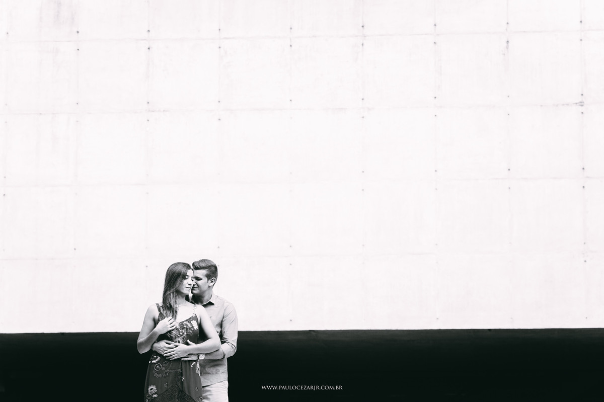 Casamento;noiva;noivo;SãoPaulo;ar livre;decoração;assessoria;rústico;padrinhos, madrinhas;fotógrafo;fotografia;wedding;fotos;espaço;buffet;banda;fornecedores;museu; inhotim; ensaio; prewedding; trashthedress; por-do-sol;