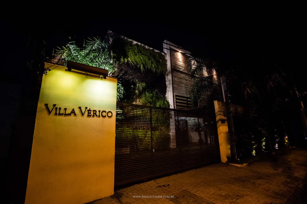 Casamento; noiva; noivo; São Paulo; ar livre; decoração; assessoria; núpcias; casório; cônjuge; esposo; rústico; 
padrinhos, madrinhas, roupas; fotógrafo; fotografia; wedding; vídeos, fotos; espaço; buffet; banda; 
fornecedores; vila verico; villa vérico;