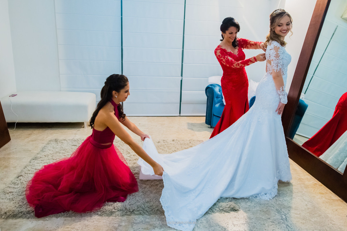 Casamento; noiva; noivo; São Paulo; ar livre; decoração; assessoria; núpcias; casório; cônjuge; esposo;
padrinhos, madrinhas, roupas; fotógrafo; fotografia; wedding; vila vérico; Villa Vérico; vídeo, fotos; espaço; buffet; banda; 