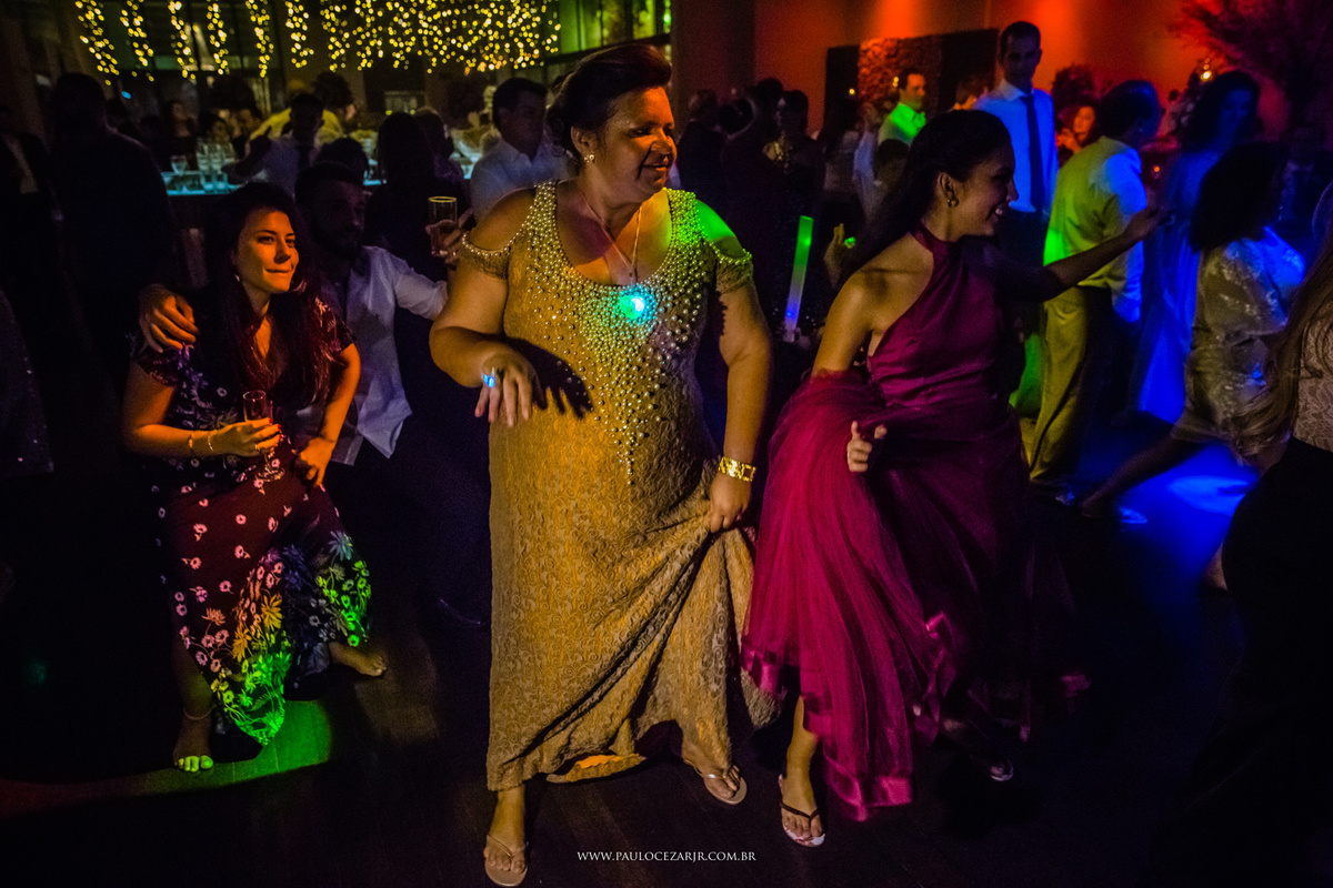 Casamento;noiva;noivo;SãoPaulo;ar livre;decoração;assessoria;rústico;padrinhos, madrinhas;fotógrafo;fotografia;wedding;fotos;espaço;buffet;banda;fornecedores; vilaverico;villa vérico;buffet;giardini;okumura;flores;grandfinalead;novanoiva; theavalonviolino