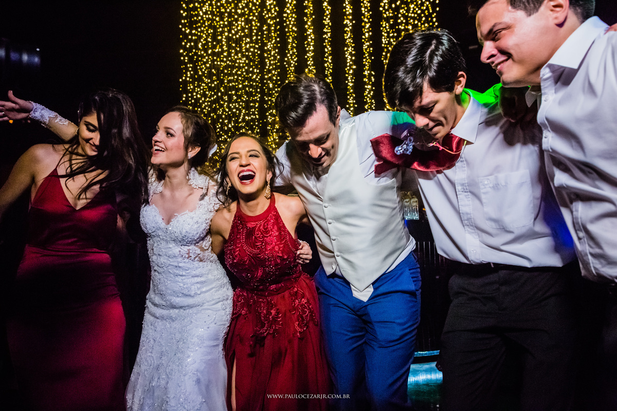 Casamento;noiva;noivo;SãoPaulo;ar livre;decoração;assessoria;rústico;padrinhos, madrinhas;fotógrafo;fotografia;wedding;fotos;espaço;buffet;banda;fornecedores; vilaverico;villa vérico;buffet;giardini;okumura;flores;grandfinalead;novanoiva; theavalonviolino