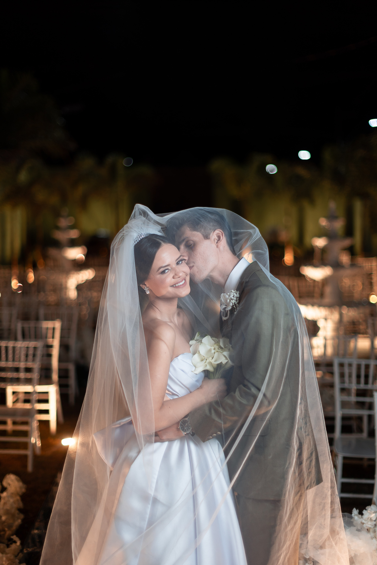 fotografia-com-veu-da-noiva