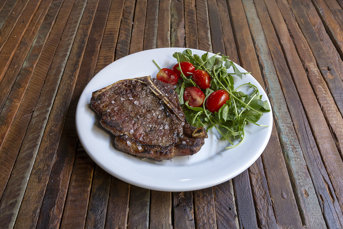 T-Bone - Ateliê da Brasa