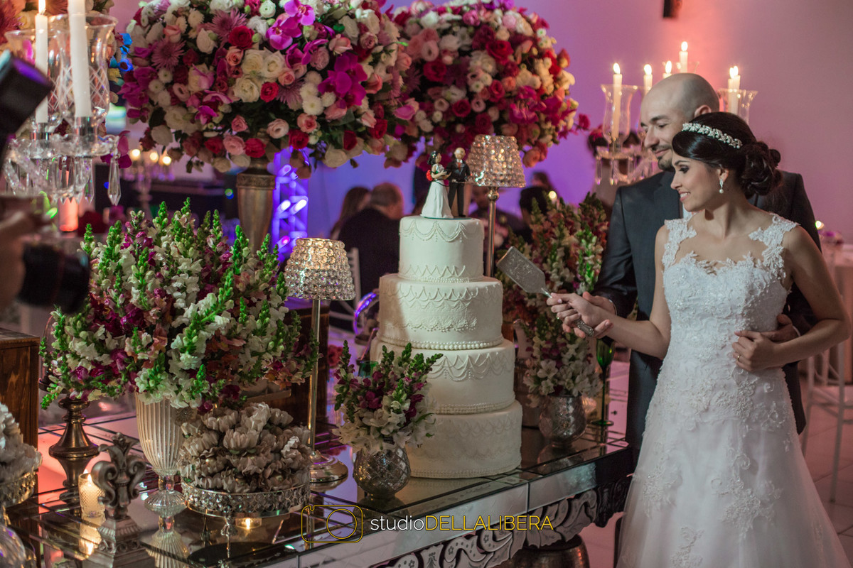 Casamento-Piracicaba-Fontana de Trevi-Mesa do Bolo-Salão-Festa-Decoração-Samantha Ferraz-pics