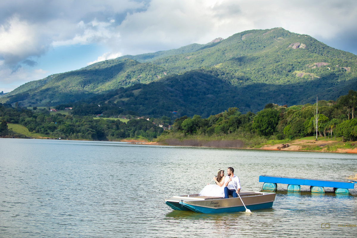 Pre-Wedding-Barco-Entre Serras e Agúa-Joanopolis-Casamento-fotografo-Mayara-Herrison-Casal-Noivos-Sessão-Esession-Pics
