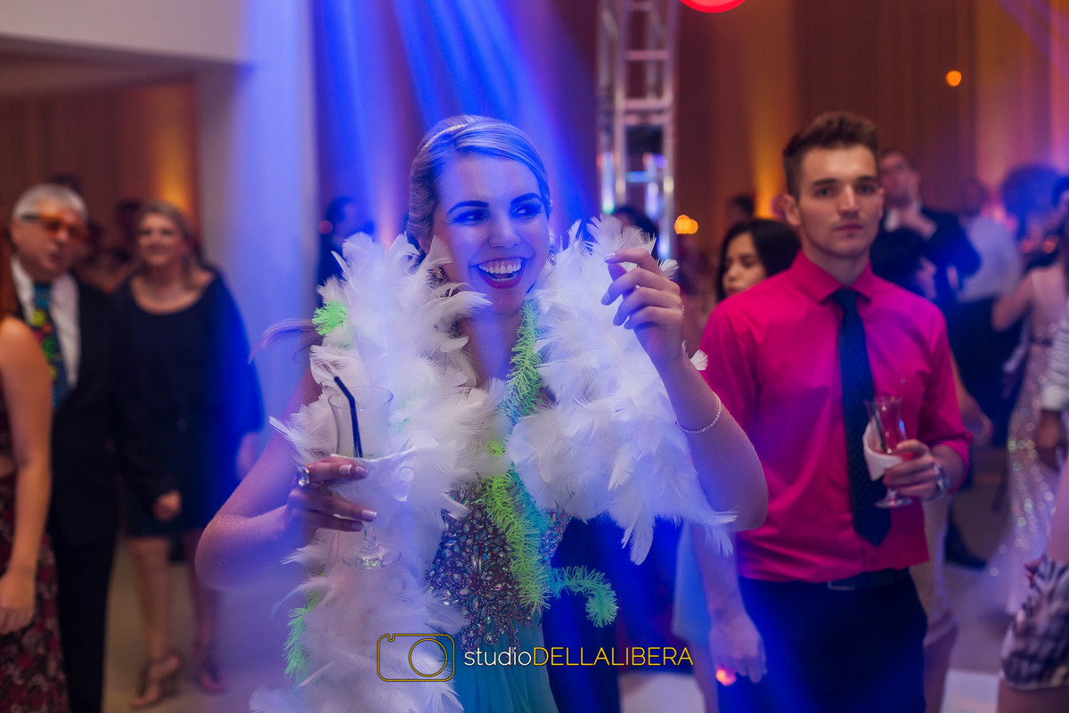 Irmã da noiva-pista de Dança- Le Blanc-Claudia Porteiro-festa Top-Animada-Diversão-fotos