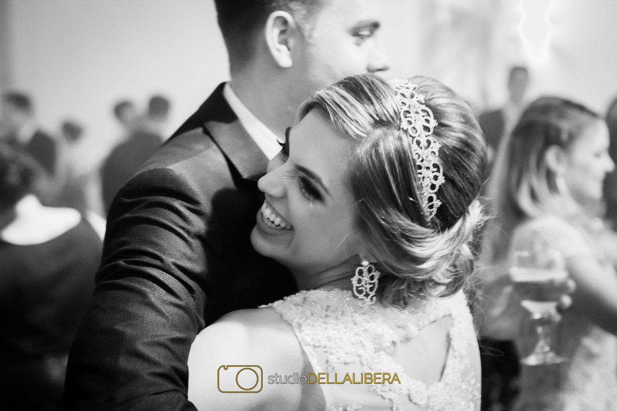 Noivos Dançando-casamento Piracicaba-foto Linda-Casamento Lindo-Festa-Salão Beira Rio-fotografo-Piracicaba-São Paulo-Buffet Esplendore-Pics