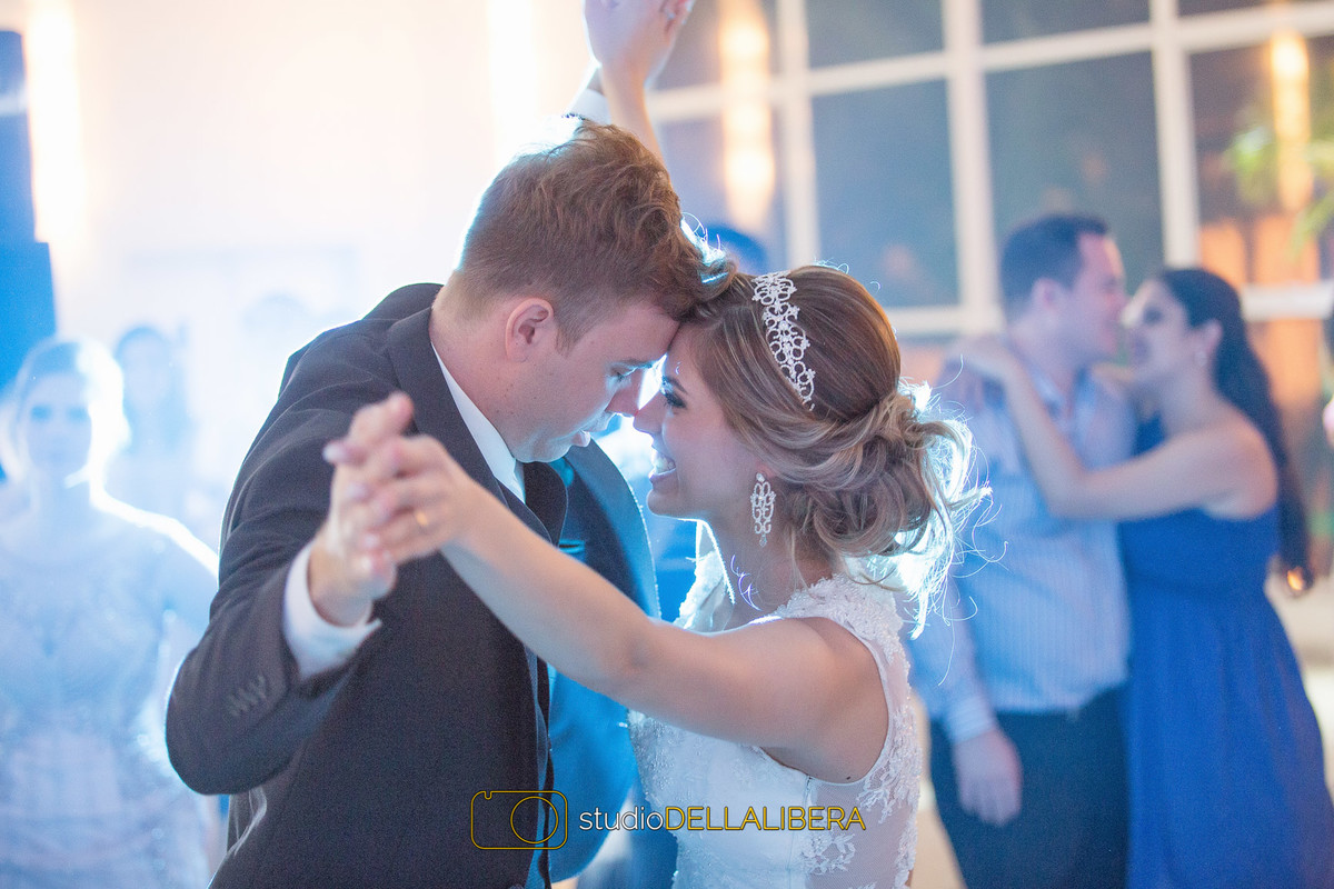Dança dos Noivos-Salão Beira Rio-Casamento Pira-Foto Linda-Beira Rio-Fotografo Piraciicaba-Pics