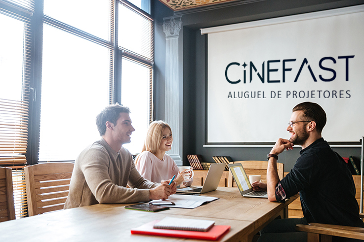 Contate Cine ! Locações de Projetores e Telões