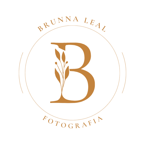 Logotipo de BRUNNA LEAL