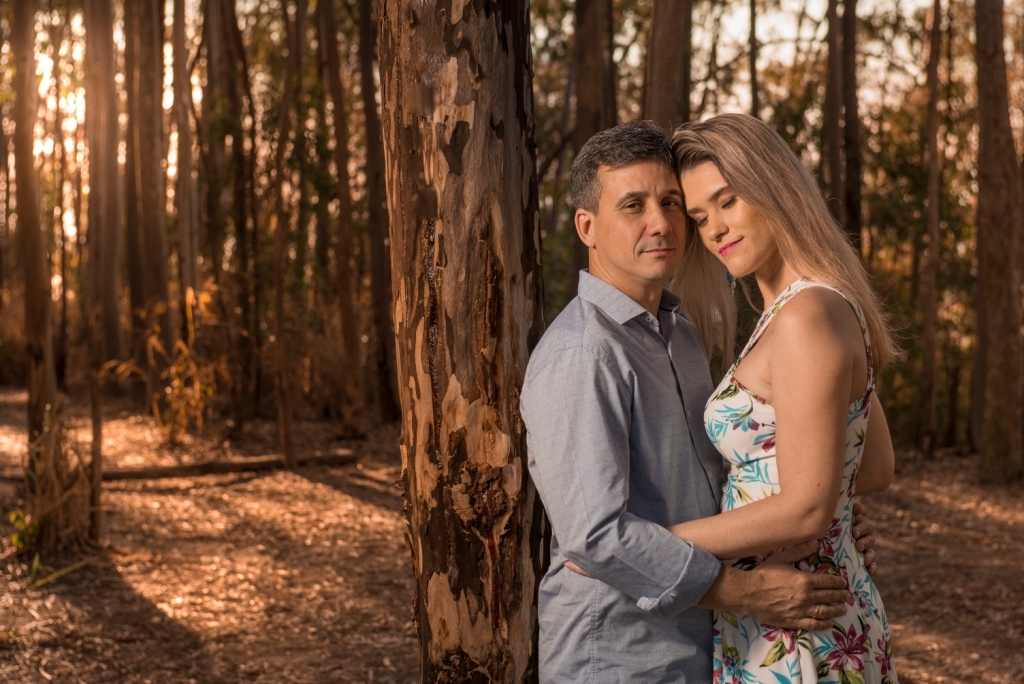 gilson Freitas nossa casa estúdio ensaio pre wedding, parque da cidade de Niterói,  Niterói casal casamento ensaio fotográfico rio de janeiro vestido para casar romântico campo floresta bosque parque da cidade dia de pôr do sol fotografia noiva e noivo