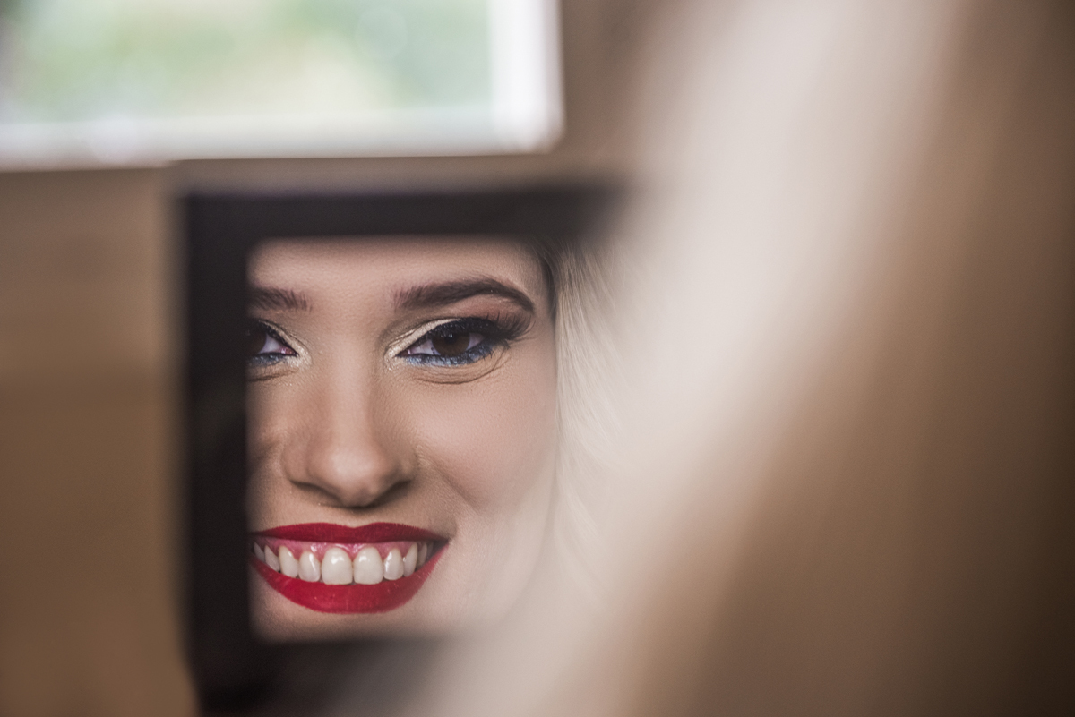 noiva making of casamento solar imperial niterói  piratininga maquiagem e penteado fotografia profissional rio de janeiro rústico campo praia casar 2018 2019 igreja cerimônia nossa casa estúdio vestido branco altar fotógrafo criativo festa 
