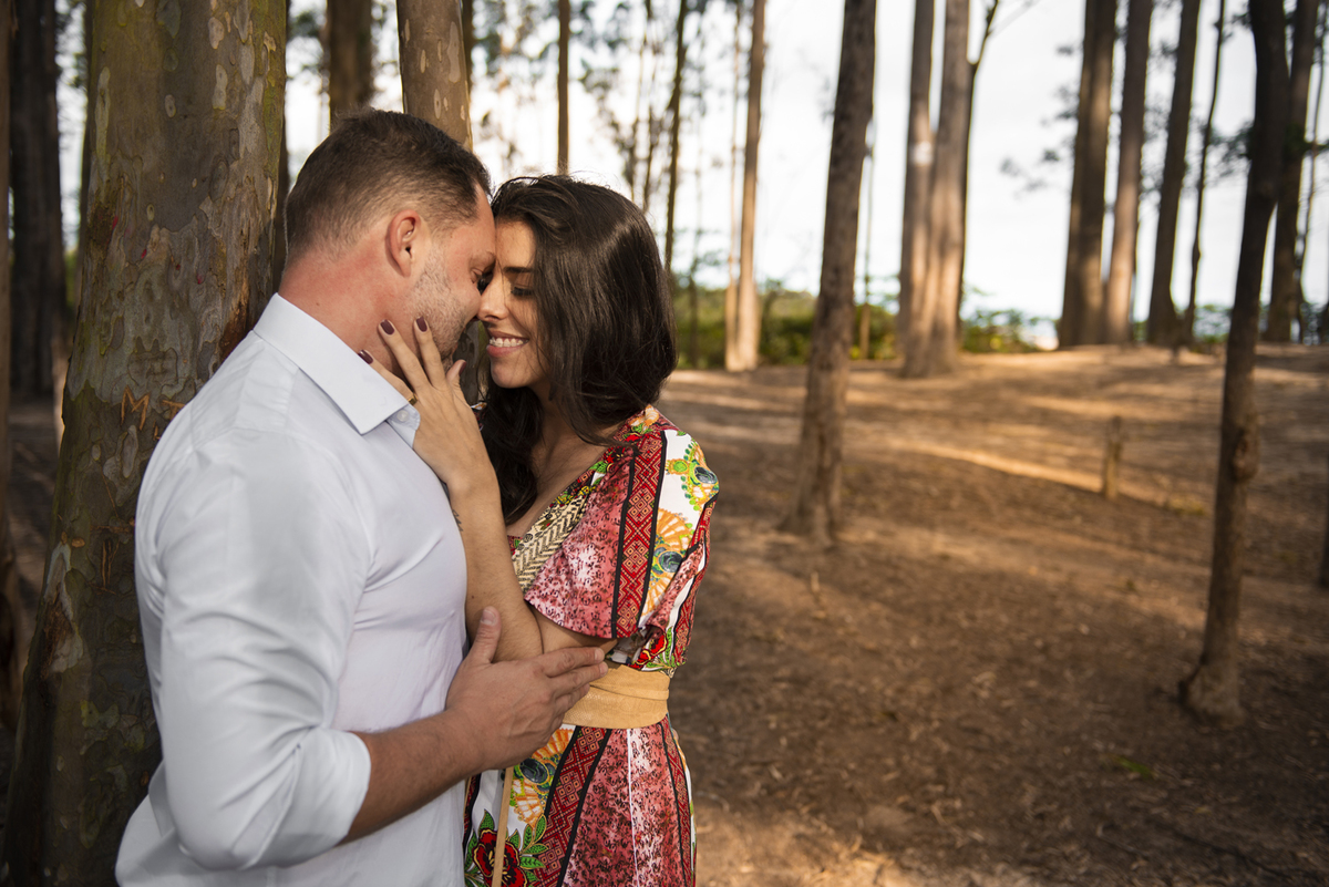 Fógrafo de casamento gestante família ensaio pré wedding em Niterói Rio de Janeiro Nossa Casa Estúdio bosque rústico parque da cidade Fotografia profissional Por do Sol praia fotos book destination  vídeo filmagem noivas vestido roupa para ensaio melhor