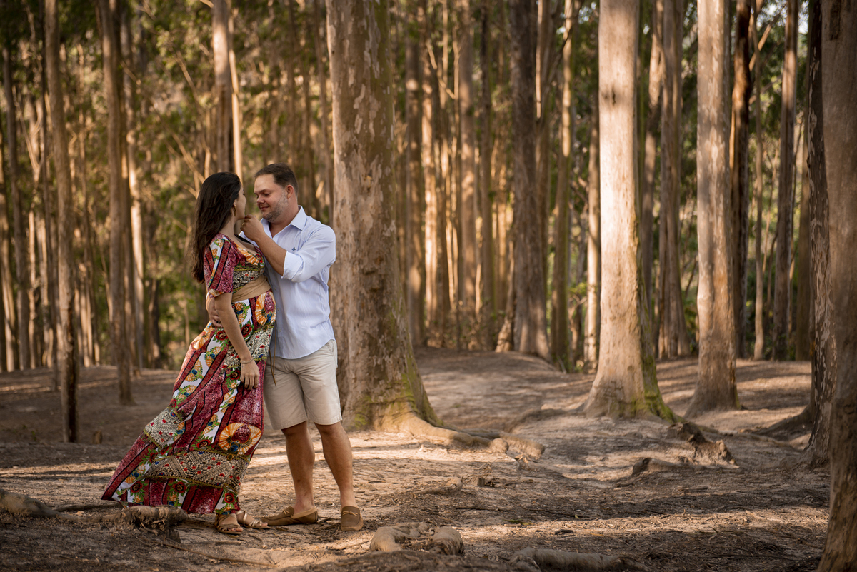 Fotógrafo de casamento gestante família ensaio pré wedding em Niterói Rio de Janeiro Nossa Casa Estúdio bosque rústico parque da cidade Fotografia profissional Por do Sol praia fotos book destination  vídeo filmagem noivas vestido roupa para ensaio melhor