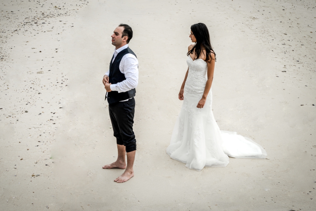 Terno de noivo e vestido de noiva