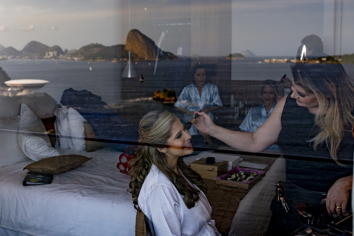 Nossa Casa Estúdio - Fotografia de casamento em Niterói rj rio de janeiro noiva noivo vestido da noiva terno do noivo 