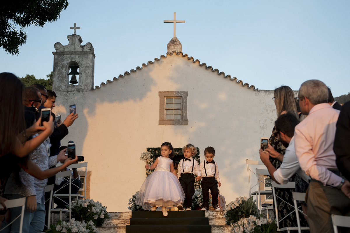 Nossa Casa Estúdio - Fotografia de casamento em Niterói rj rio de janeiro noiva noivo vestido da noiva terno do noivo 