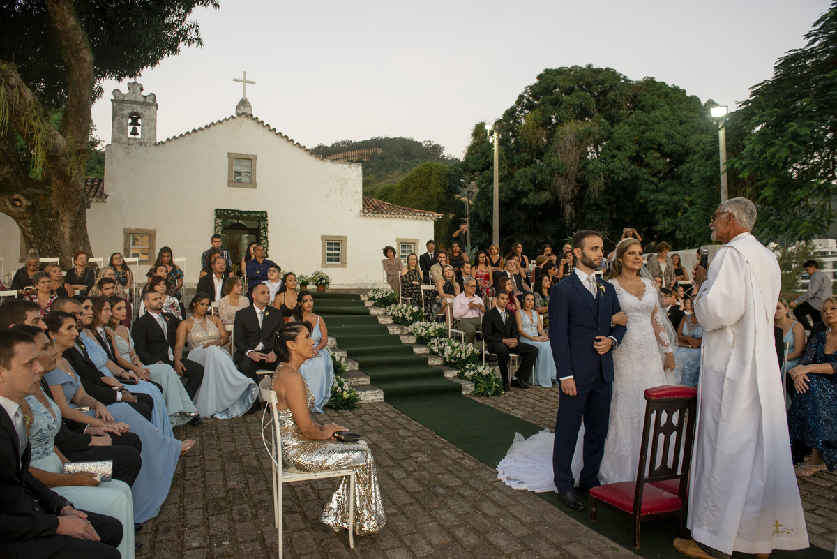 Nossa Casa Estúdio - Fotografia de casamento em Niterói rj rio de janeiro noiva noivo vestido da noiva terno do noivo 