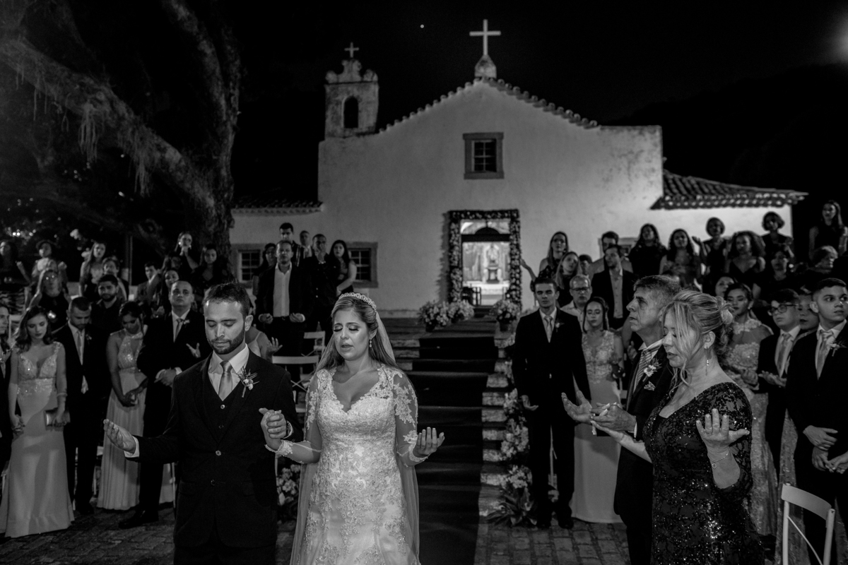 Nossa Casa Estúdio - Fotografia de casamento em Niterói rj rio de janeiro noiva noivo vestido da noiva terno do noivo 