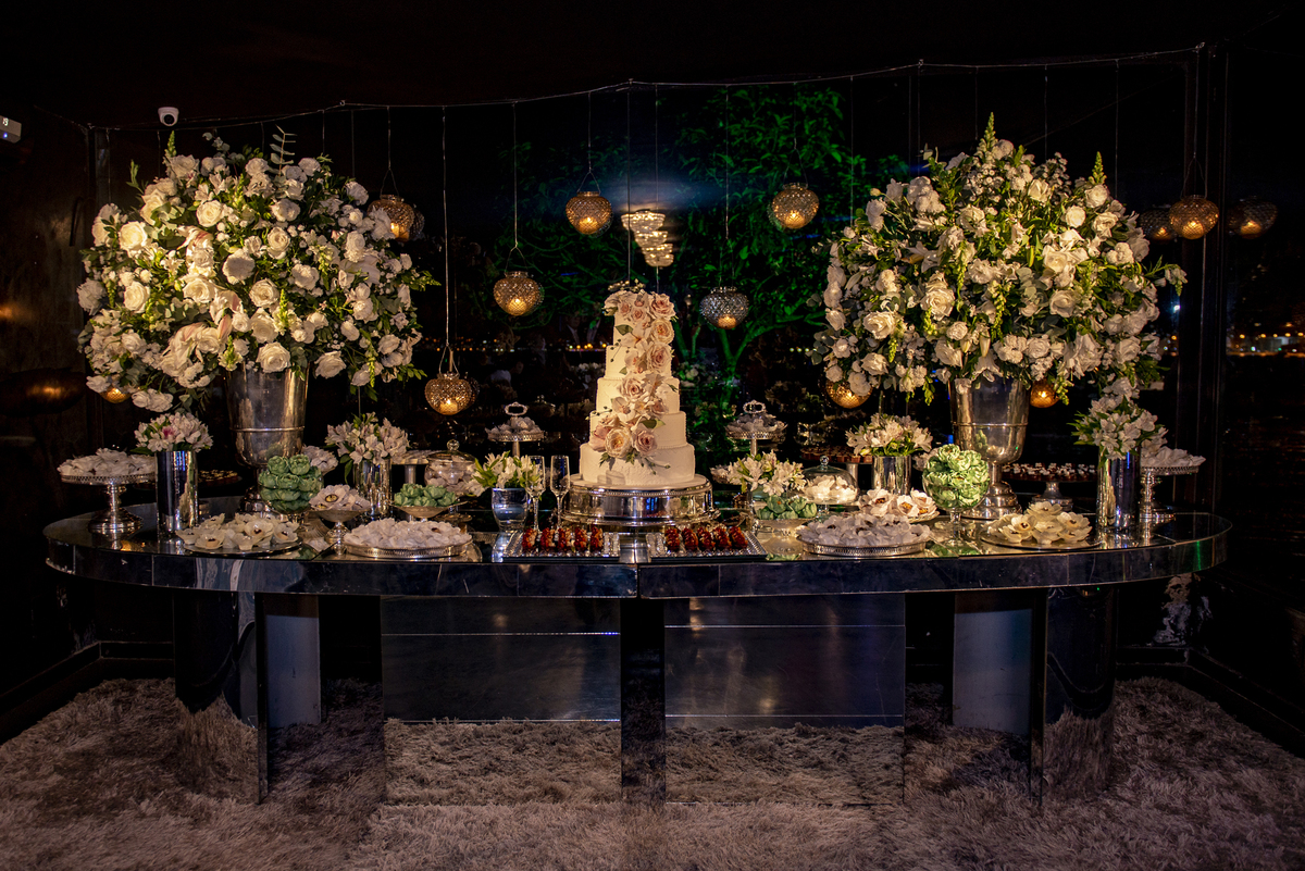 Nossa Casa Estúdio - Fotografia de casamento em Niterói rj rio de janeiro noiva noivo vestido da noiva terno do noivo 