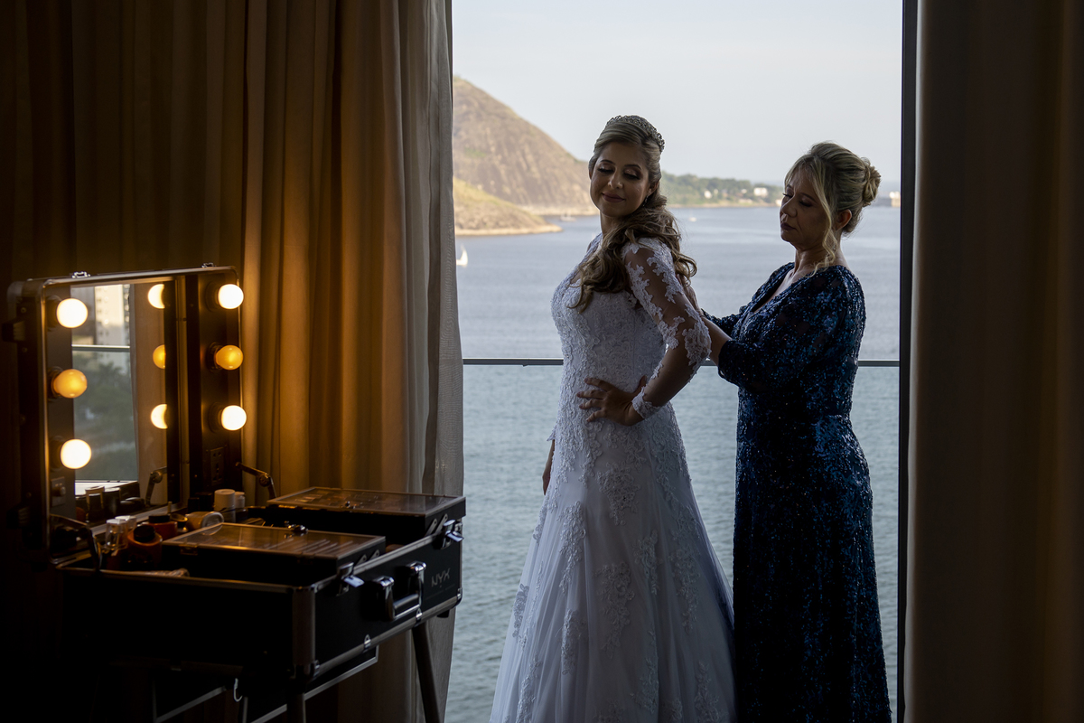 Nossa Casa Estúdio - Fotografia de casamento em Niterói rj rio de janeiro noiva noivo vestido da noiva terno do noivo 
