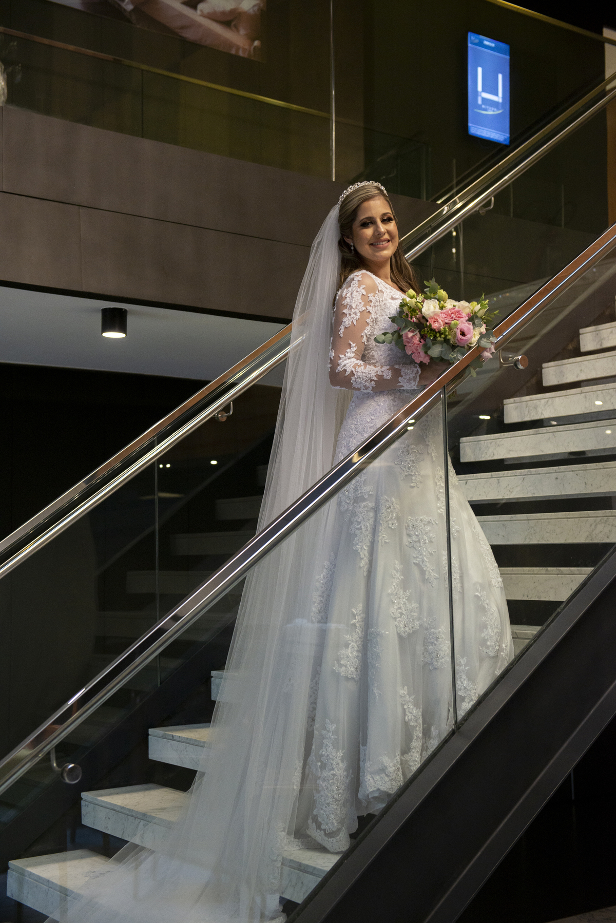 Nossa Casa Estúdio - Fotografia de casamento em Niterói rj rio de janeiro noiva noivo vestido da noiva terno do noivo 