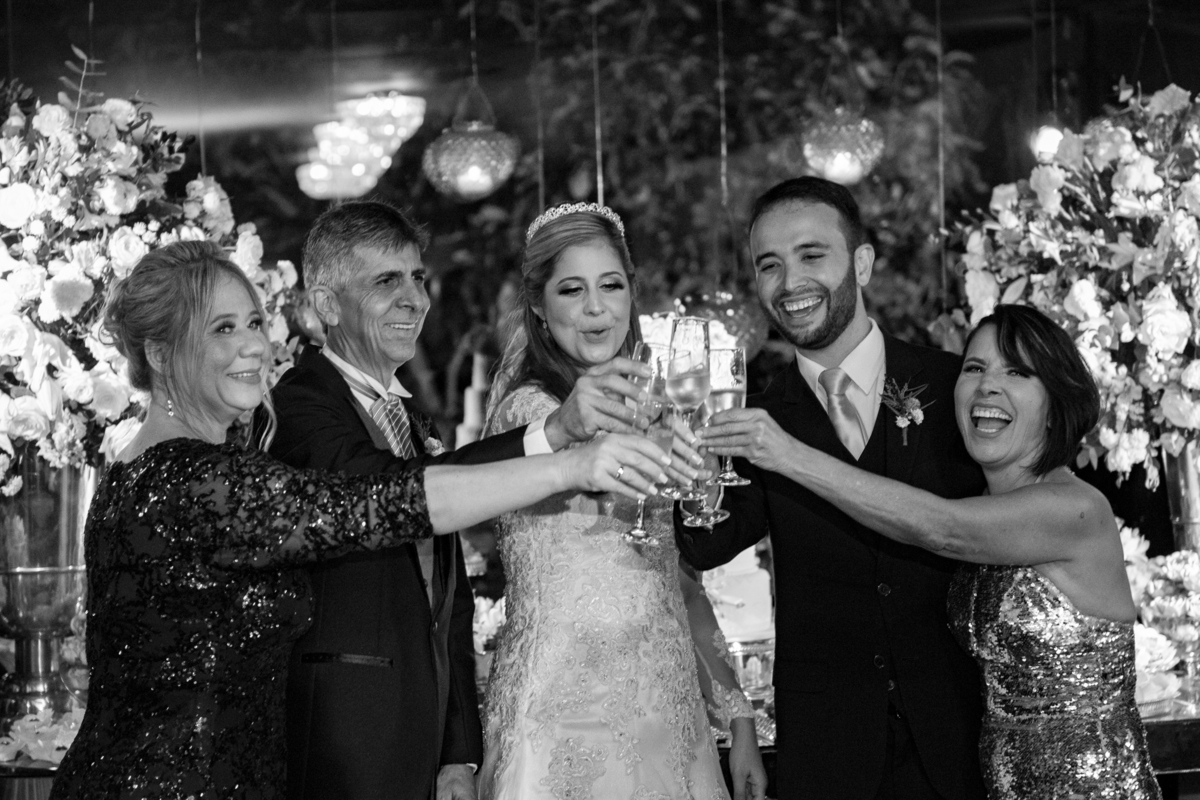 Nossa Casa Estúdio - Fotografia de casamento em Niterói rj rio de janeiro noiva noivo vestido da noiva terno do noivo 