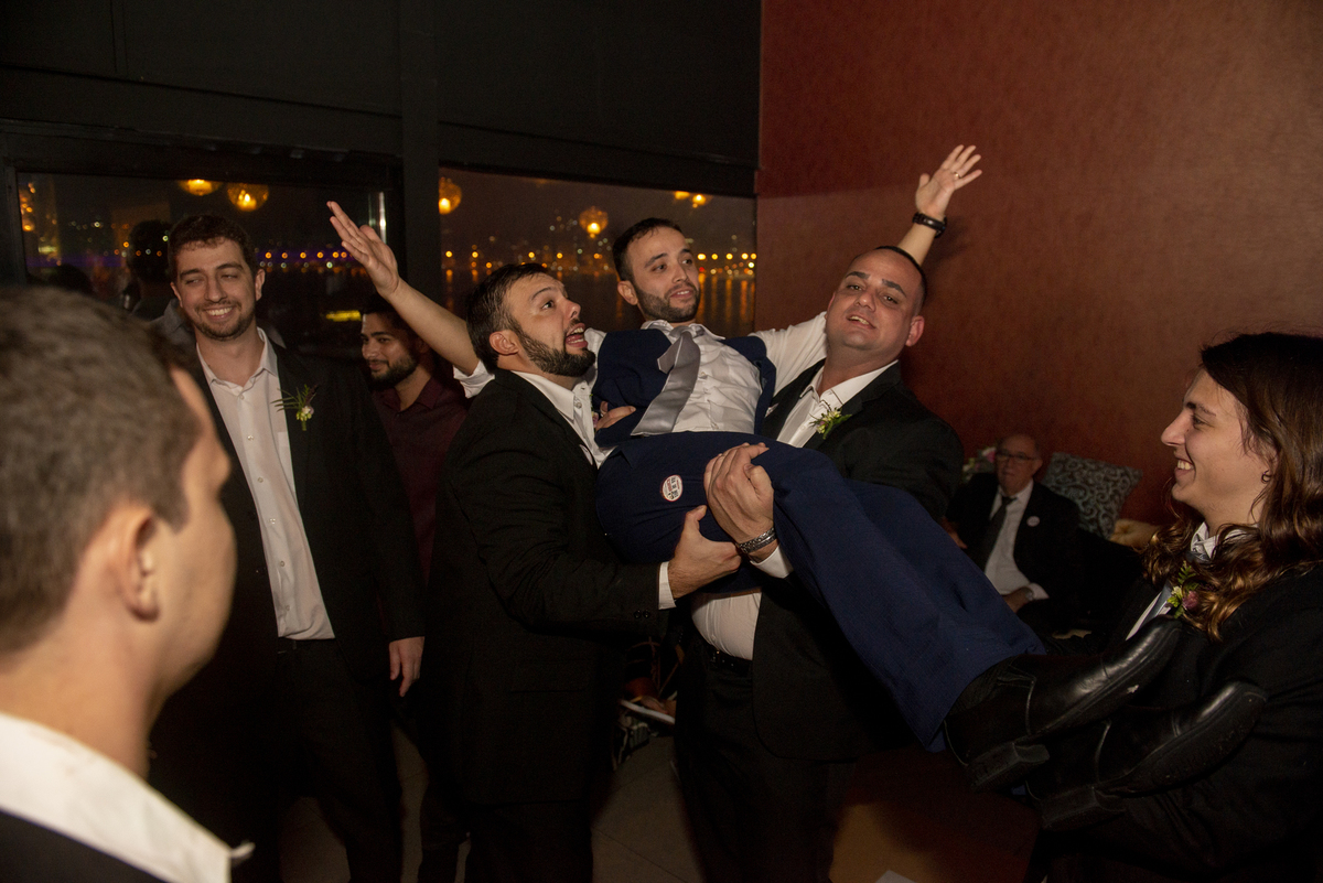 Nossa Casa Estúdio - Fotografia de casamento em Niterói rj rio de janeiro noiva noivo vestido da noiva terno do noivo 