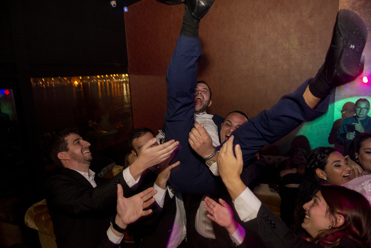 Nossa Casa Estúdio - Fotografia de casamento em Niterói rj rio de janeiro noiva noivo vestido da noiva terno do noivo 