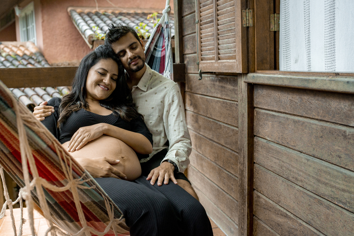 Ensaio Gestante em Teresópolis pousada linda e aconchegante com lareira fotografia nossa casa estúdio rio de janeiro roupas para grávidas mamãe bebê gravidinha na rede 