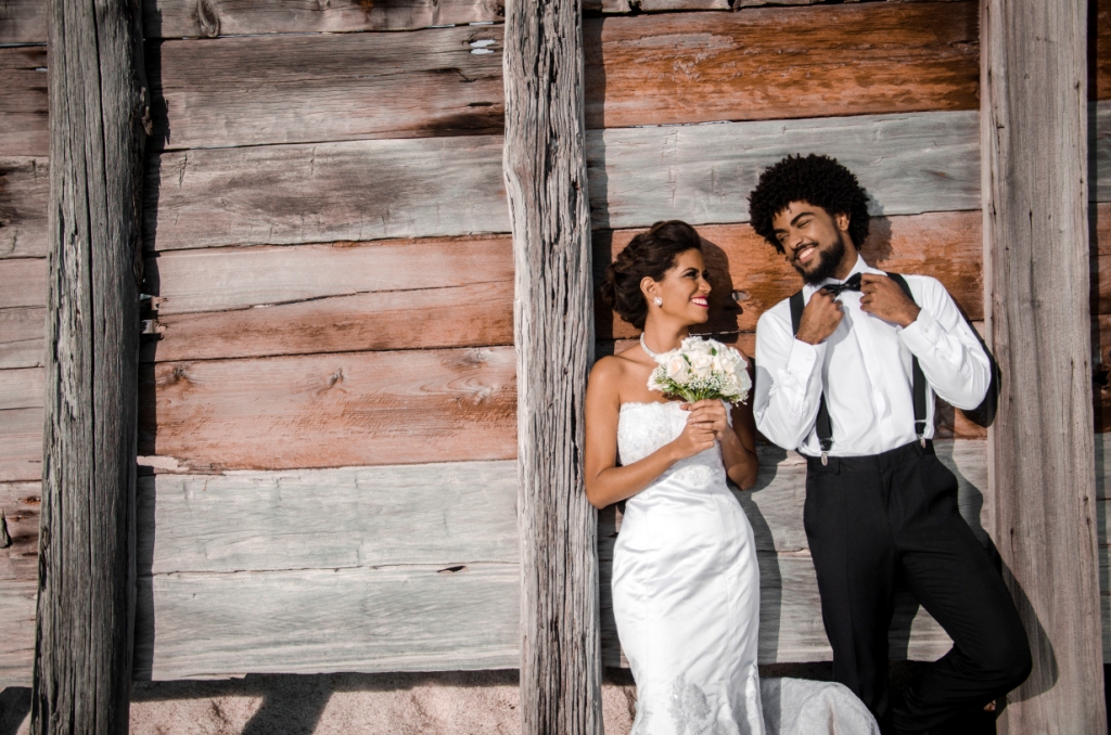 pre wedding, modelo vestida de noiva, casal de noivos, sessão fotográfica, nossa casa estúdio, araruama rio de janeiro, salinas, fotos de noiva, editorial de noivas