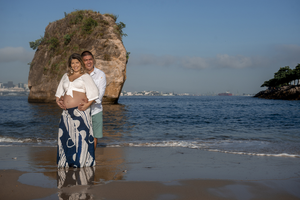 nossa casa estúdio fotógrafo de gestante em niterói ensaio externo gestante rio de janeiro praia mães 2020 mamães 2021 roupas para gestante bebê 2020 zona sul grávida grávidos praia de boa viagem ingá icaraí