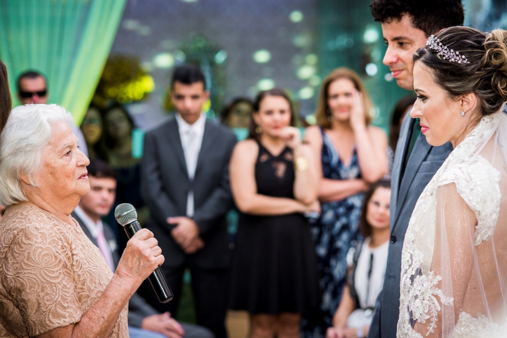 Cerimônia de casamento em Nova Iguaçu, Rio de Janeiro, festa na casa de festas espaço 277, avó e avô