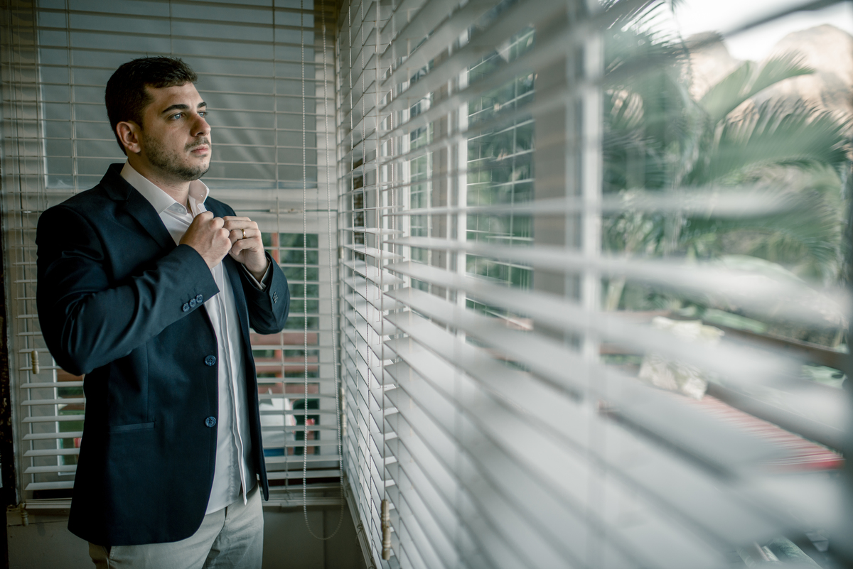 Nossa Casa Estúdio fotografia de casamento em Niterói Icaraí Rio de Janeiro Flamengo Catete Glória Praia Campo Making of Noiva maquiagem pousada para casar na pandemia casamento pequeno destination wedding em Fernando de Noronha