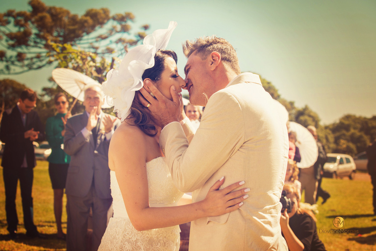 Lindo Casamento na fazenda muito luxo e luz natural 
fotografia Diovane Moraes 