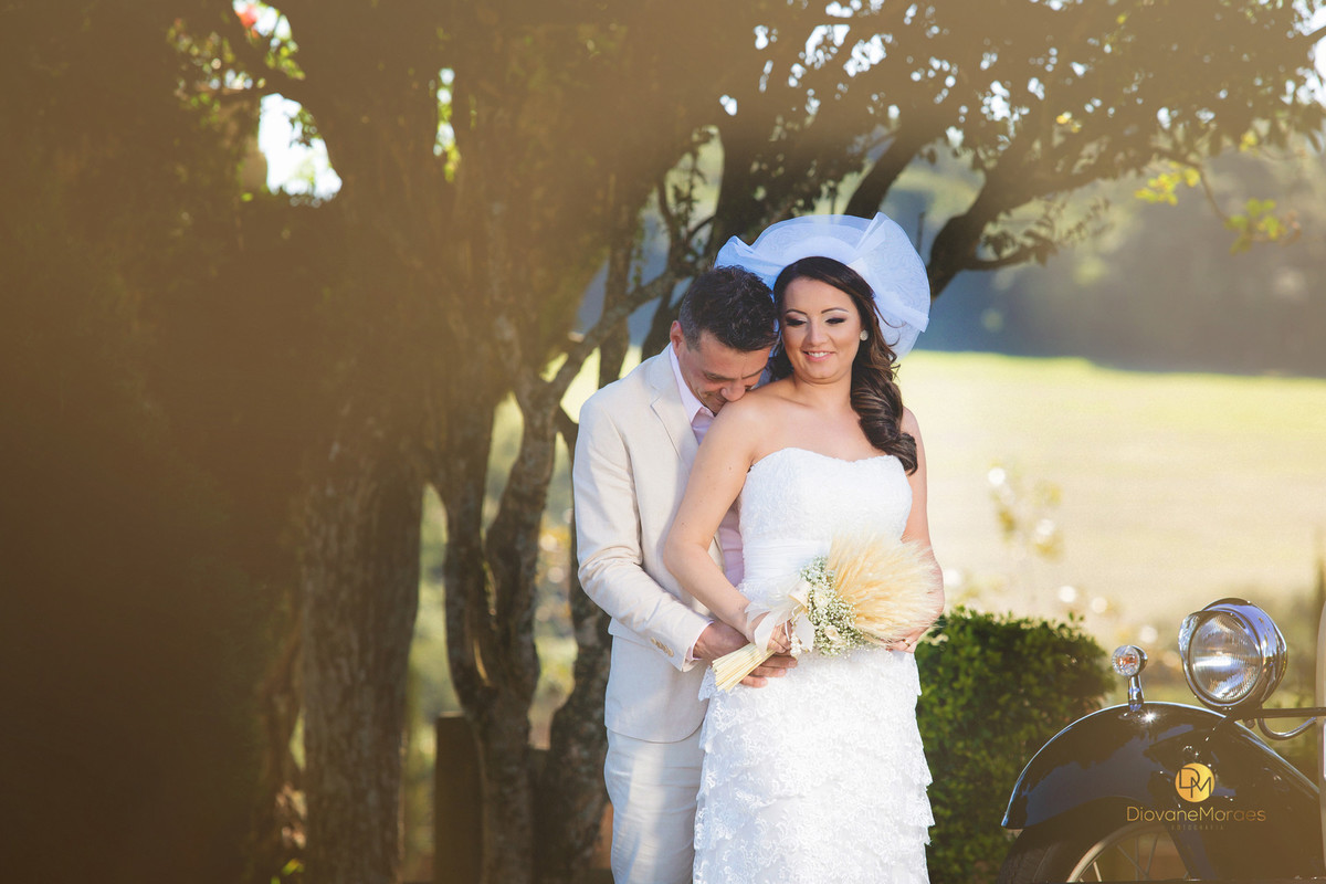 Lindo Casamento na fazenda muito luxo e luz natural 
fotografia Diovane Moraes 