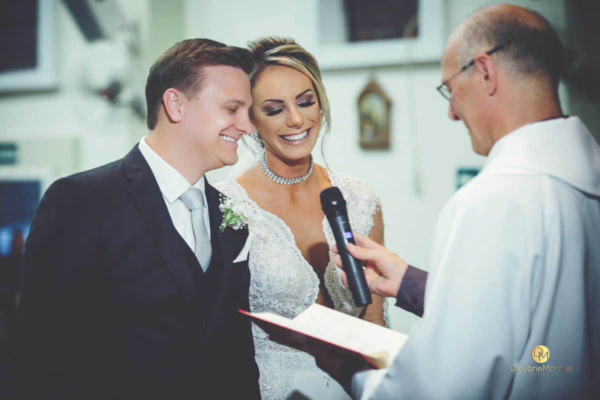 Cerimonia Religiosa igreja Santa Terezinha em Passo Fundo RS Fotografia Diovane Moraes 