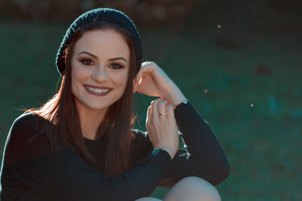 Ensaio fotografico 
ar livre mato sol 
fotografado por Diovane Moraes 