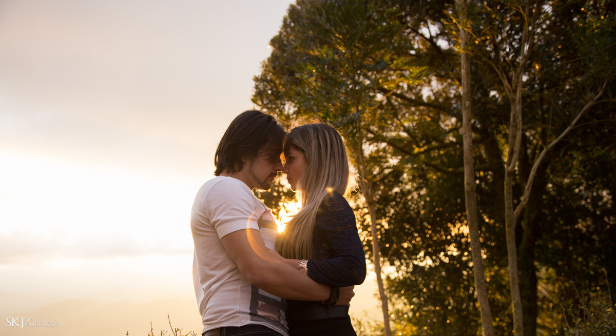 Ensaio Pre Wedding em Campos do Jordão, Ensaio pre casamento, Fotografo de Casamento na mooca, SKJ Fotografia, Casamento em São Paulo, ensaio de casal em campos do jordão, ensaio de casal no campo, Parque Amantikir