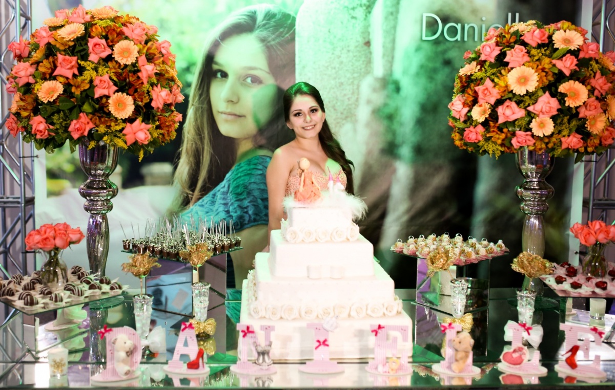 debutante, festa de debutante, 15 anos, skj fotografia, meus 15 anos, festa de debutante dos sonhos, making of de debutante, vestido de debutante, buffet partenon garden tatuape, fotografia de debutante em sao paulo, fotografia de debutante no tatuape, fo