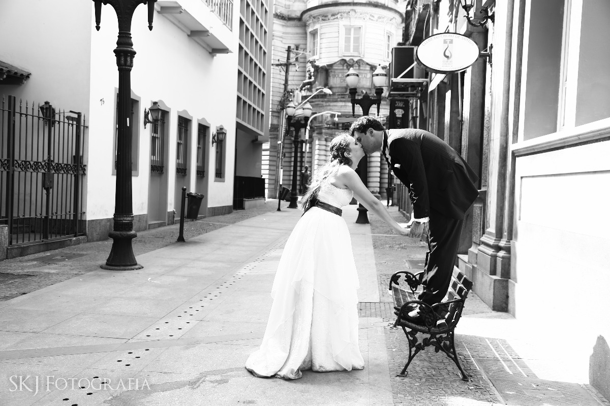 Ensaio fotografico pos casamento em santos, ensaio em santos, ideias de fotografias de pos casamento, ensaio pos casamento, idéias de fotos em branco e preto, casamentos de dia, fotografia de casamentos de dia, fotografia de casamentos divertida, f
