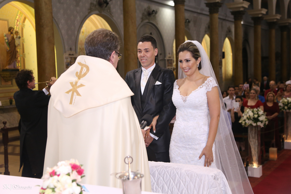 Fotografia de casamento na paróquia nossa senhora de lourdes na agua rasa, fotografo de casamento na mooca, fotografo de casamento em são paulo, fotografo de casamento na zona leste de são paulo, album da casamento