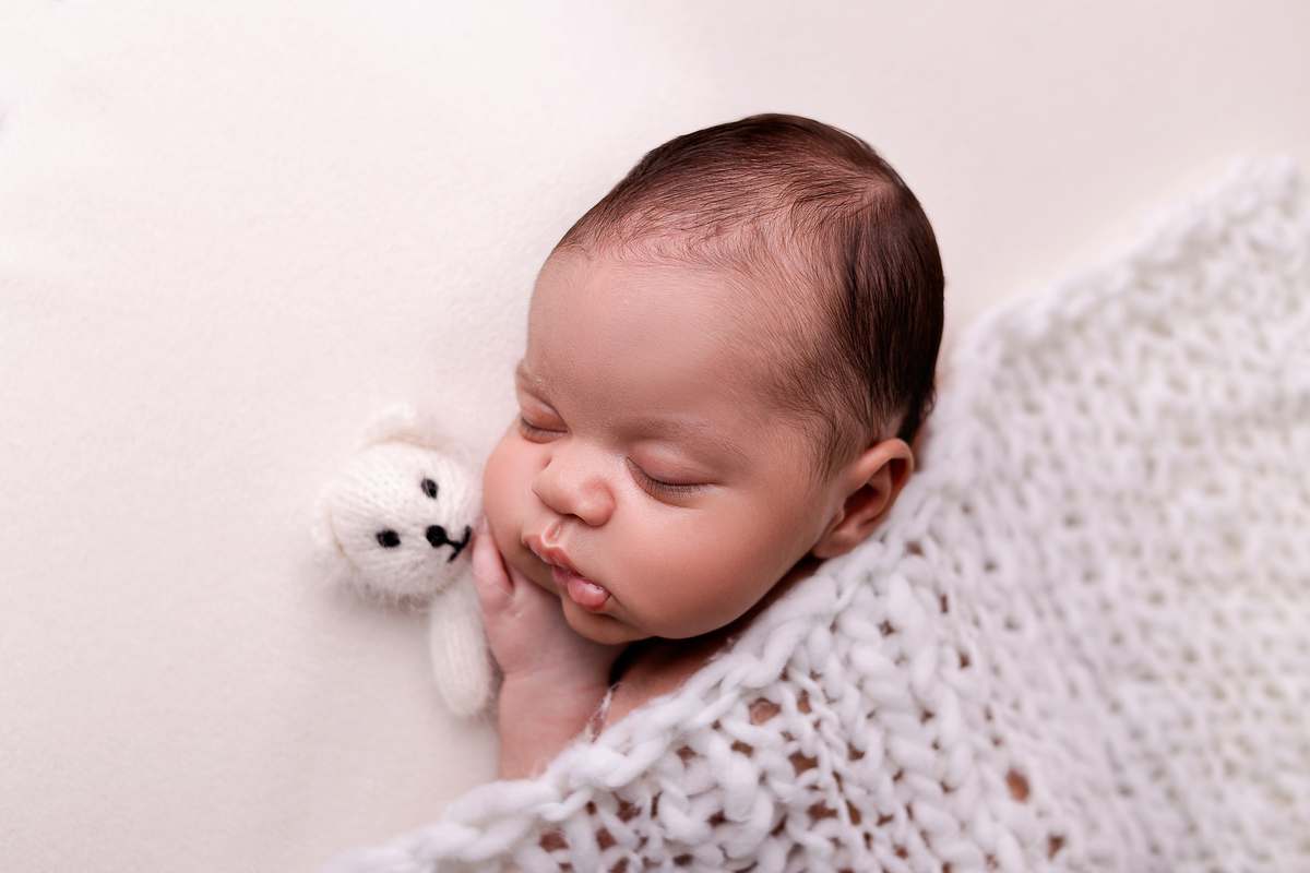 ENSAIO-NEWBORN-RECEMNASCIDO-FOTOS-EMCASA-SAOPAULO