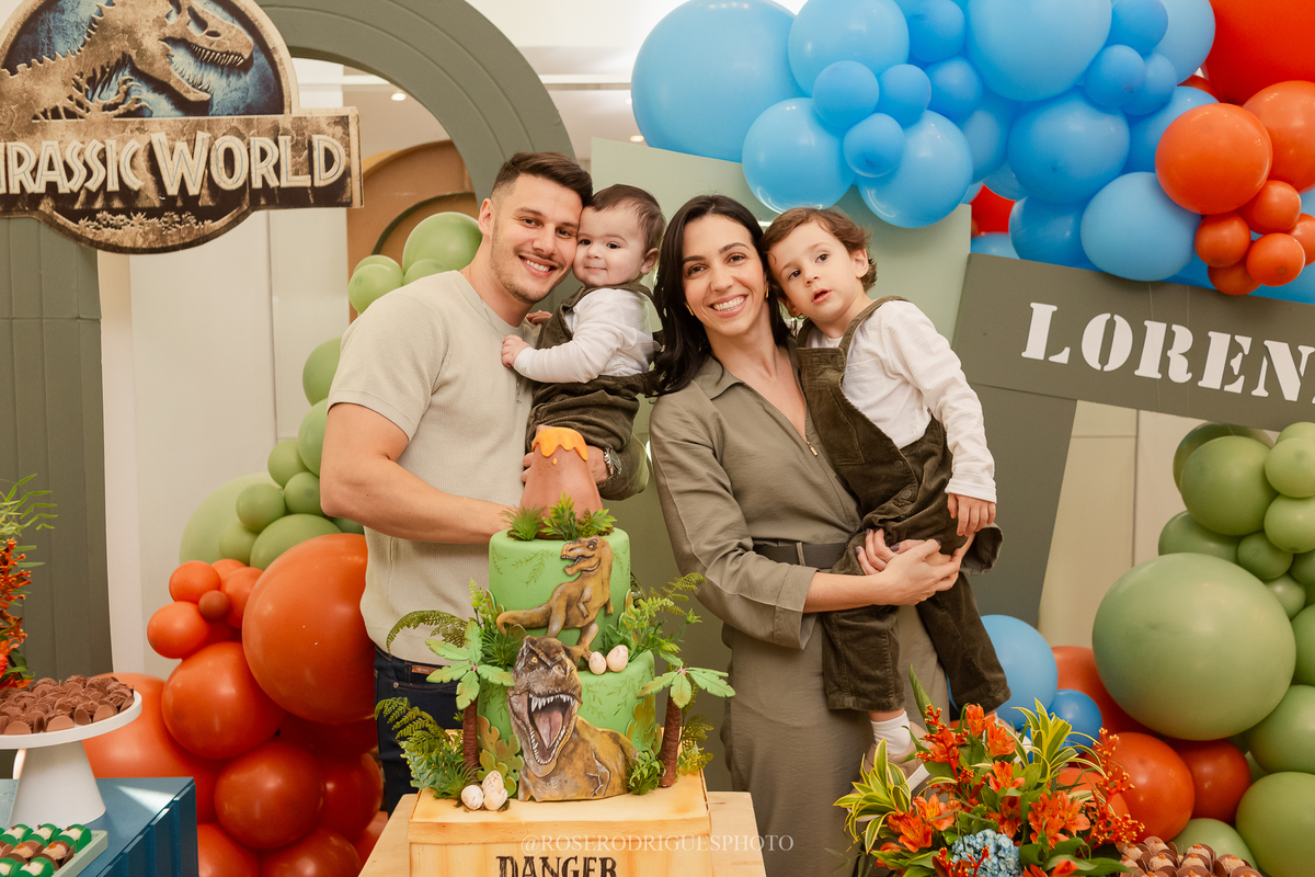 FESTA-ANIVERSÁRIO- JURASSIC-WORlD-DINOSSAURO-