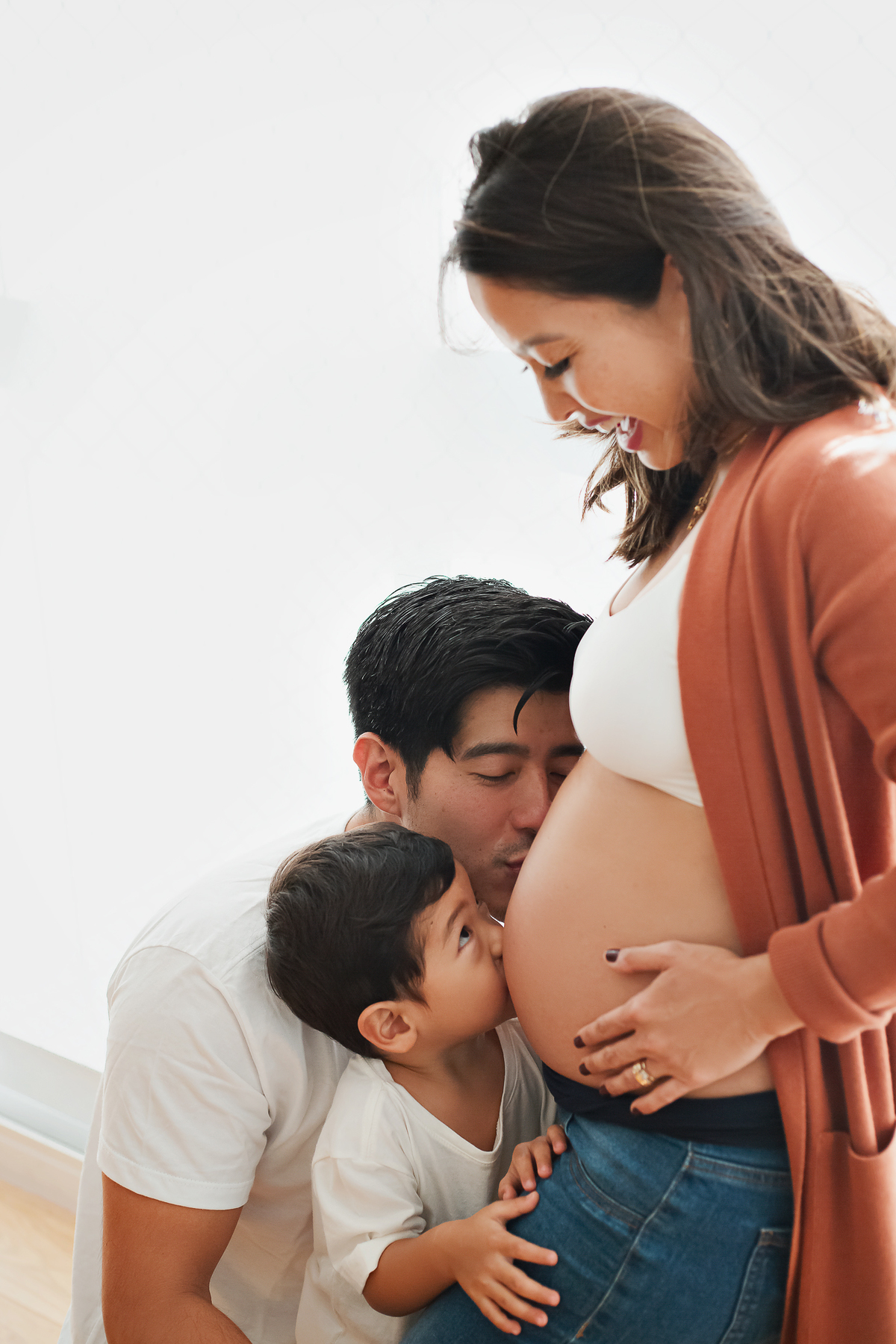ensaio-gestante-book-gravida-em-casa-vila-olimpia-são-paulo-fotos-grávida-em-casa