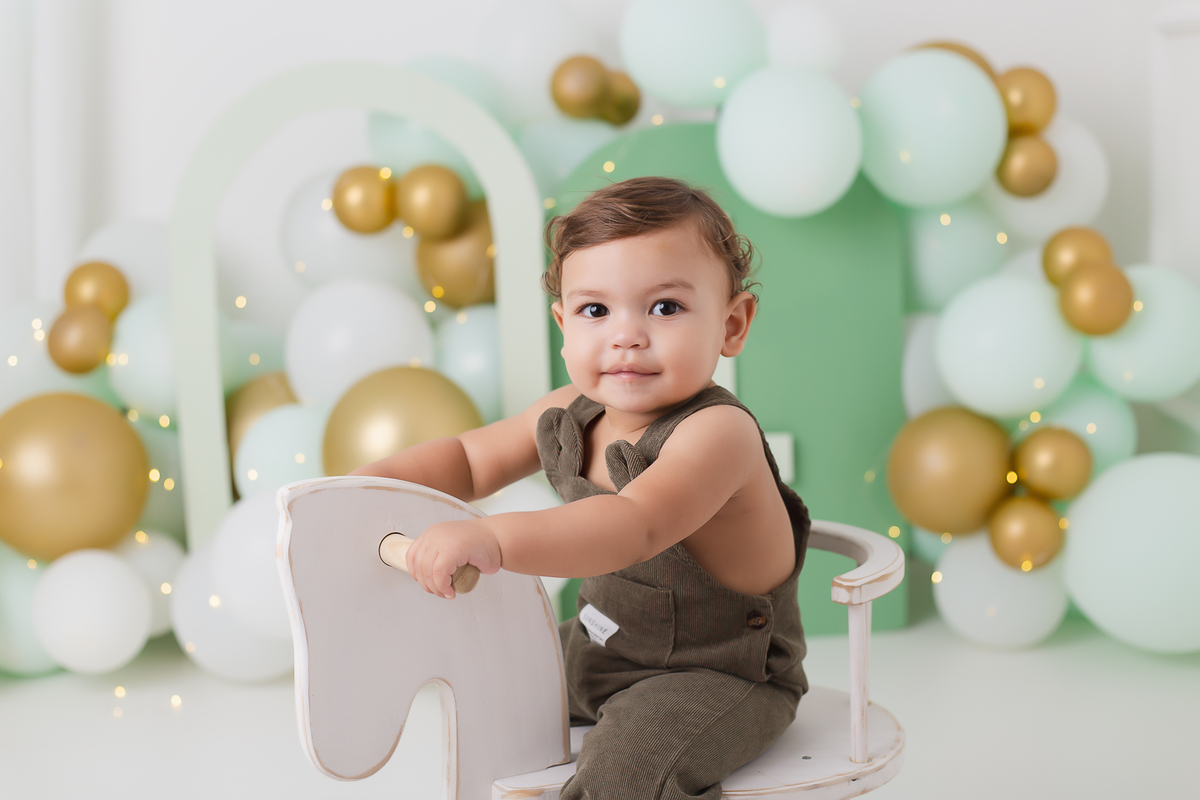 ensaio-um-ano-menino-smash-the-cake-estúdio-itaquera-são-paulo-sp